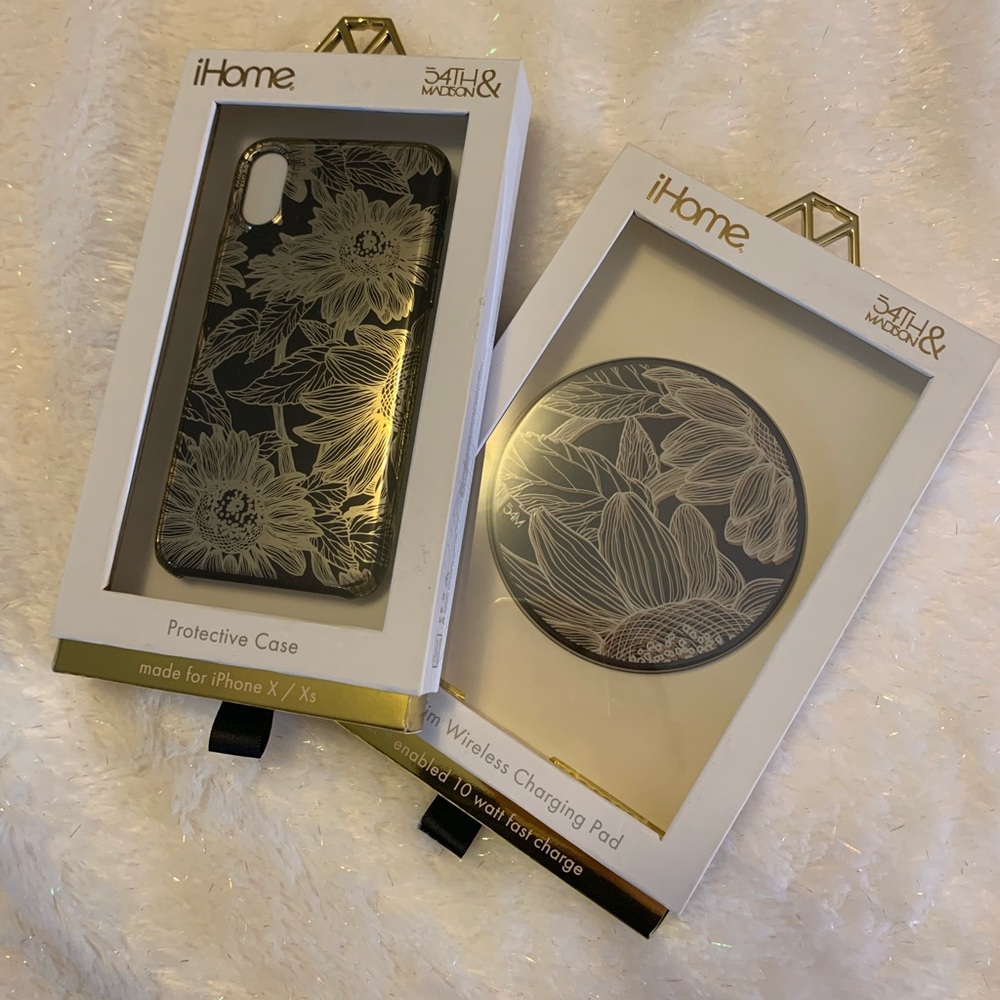 iPhone case iPhone X or XS and charging pad combo